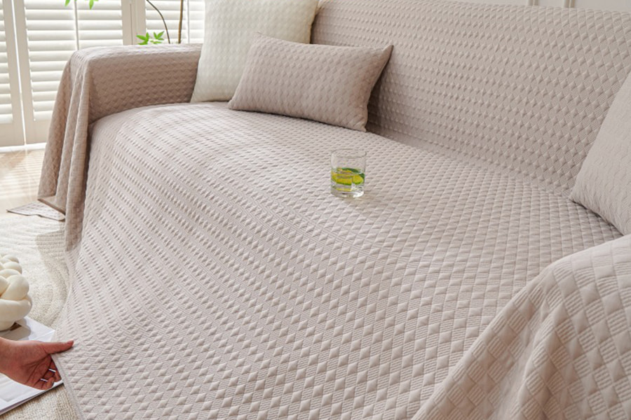 Kain Sofa